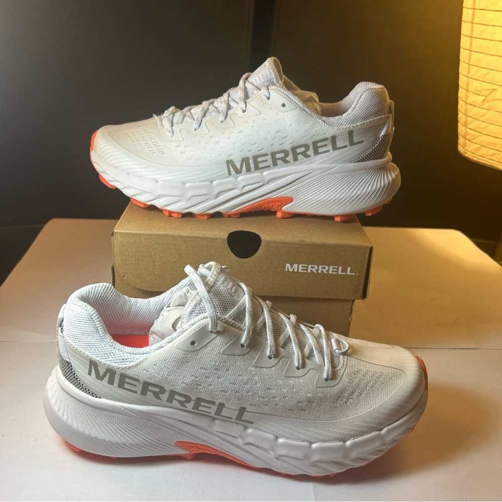 Merrell Women's Trail Running Sneaker Model J068710 Size 8.5